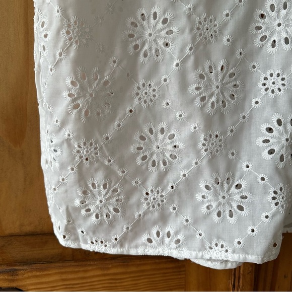 Niay White Eyelet Lace Trim V Neck Tank Top Casual Summer Blouse - Extra Large - Picture 3 of 8